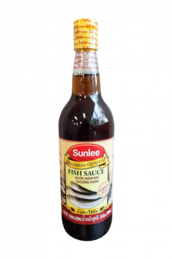 D600SL23 Sunlee Fish Sauce (Glass Bottle)