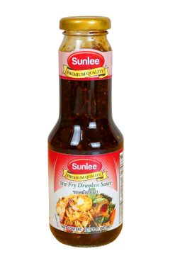 D686SL10 Sunlee Stir Fry Drunken Noodle Sauce 12x10.14 fl oz (300 mL)